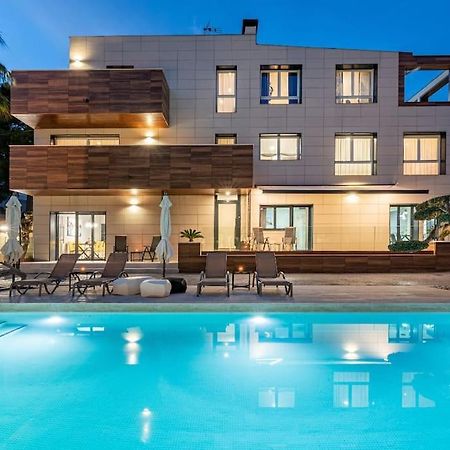 Lusso E Relax Con Piscina A 2 Minuti Dal Mare Apartment Miami Playa Luaran gambar